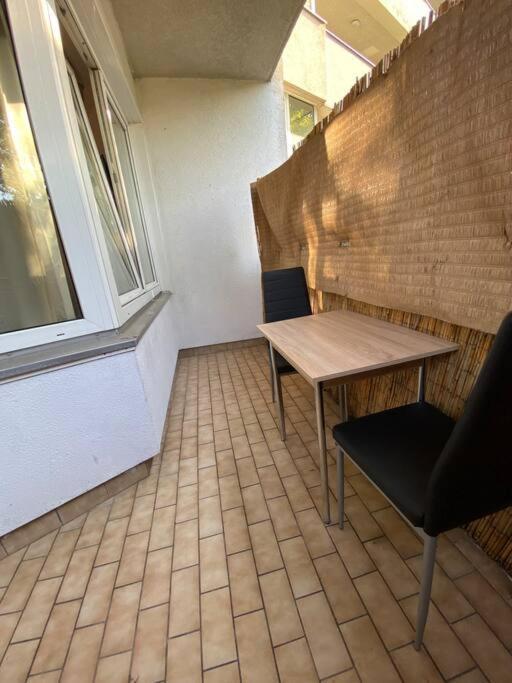 Apartment With Balcony Berlin Exterior foto